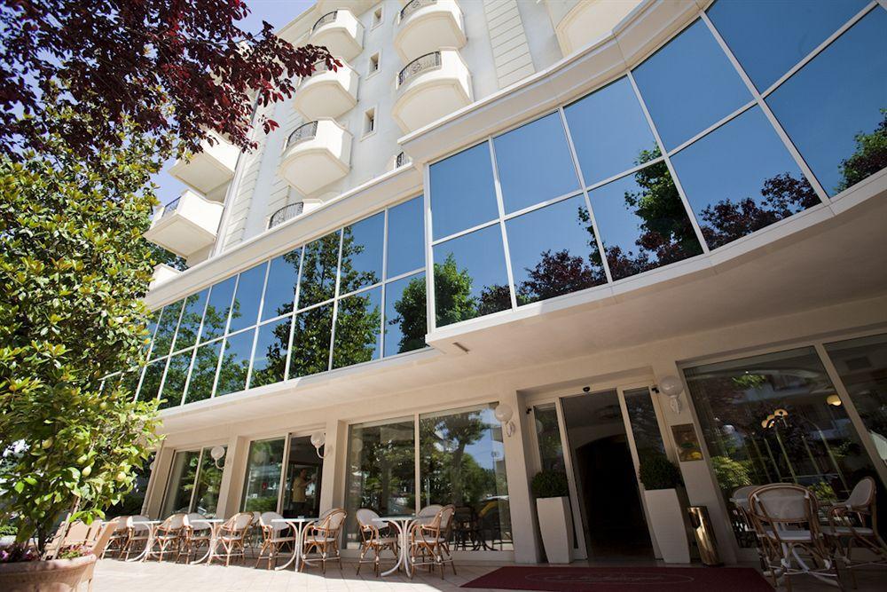 Hotel Michelangelo Bellaria – Igea Marina Kültér fotó